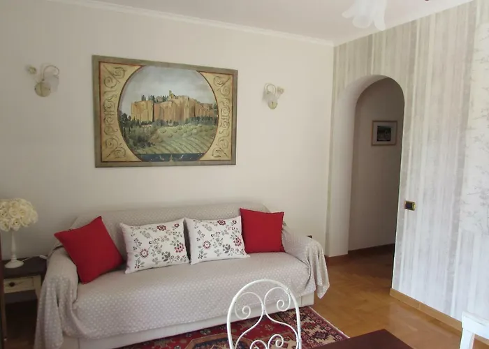 דירה Casa Angolo Delle Rose אורביאטו